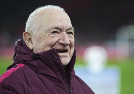 Умер легендарный футболист СССР Никита Симонян: его путь и яркие достижения