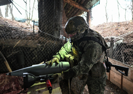 Удар ВСУ по своим и зачистка Красноармейска: новости СВО на утро 24 ноября