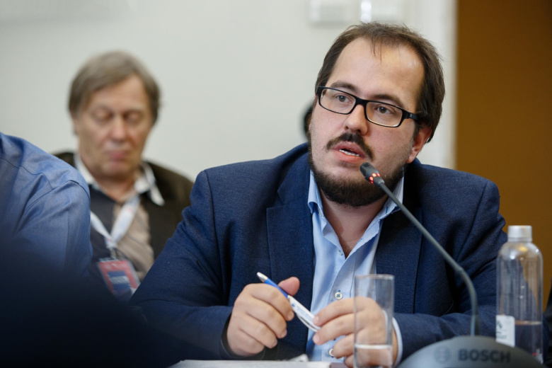 Василий Кузнецов