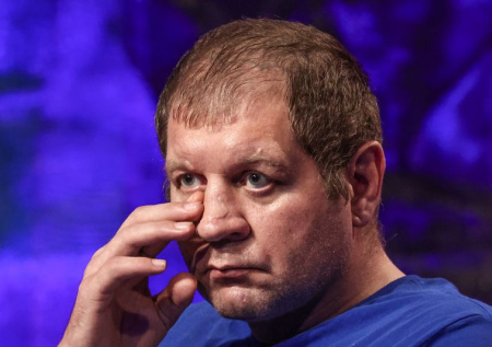 Деньги или бесплатное лечение: почему Емельяненко попал в рехаб на телешоу