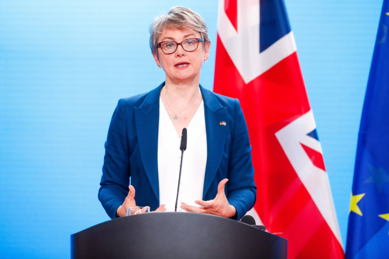 Иветт Купер