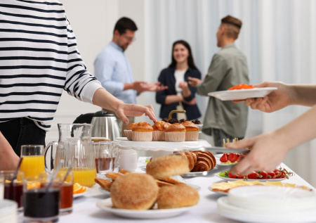 Юрист раскрыл, может ли начальство заставить участвовать в корпоративе