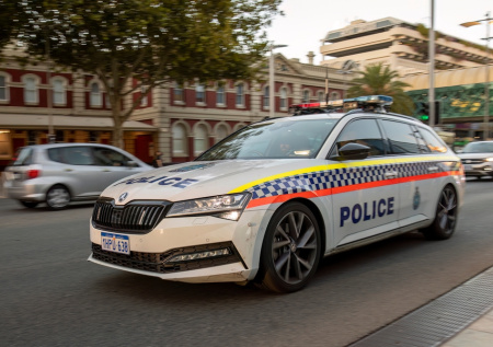 Мужчина изнасиловал девушку друга под чужой личиной