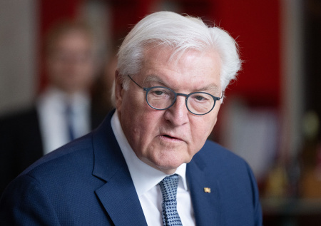 В Германии вспомнили о благородном поступке Штайнмайера