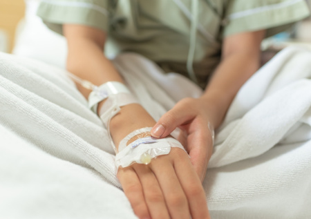 «Первые в России»: врачи рассказали, как спасли девочку с красной волчанкой