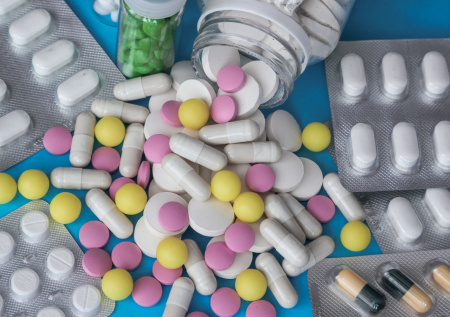 Названы обезболивающие, которые должны быть в домашней аптечке