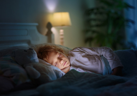 Консультант по сну развеяла главный миф об укладывании детей