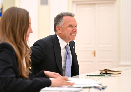 «Никаких поводов»: в МИД России подтвердили визит Уиткоффа в Москву