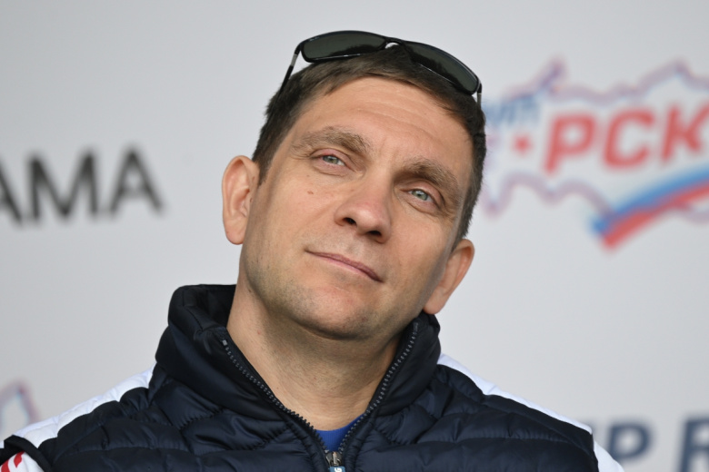 Виталий Петров