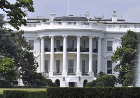 Стрельба у Белого дома: смерть нацгвардейцев, реакция Трампа, что известно