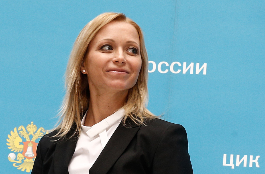 Елена Бережная, зарегистрированная ЦИК России депутатом Госдумы от партии «Единая Россия», 2016 год