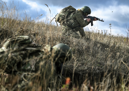 «Целые направления»: на Украине оценили наступление ВС России