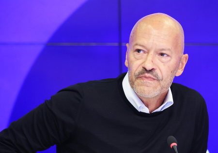 Петербургский отель попытался взыскать кредит с Бондарчука