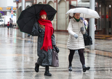 Мелкий дождь и тепло до +5? Погода в Москве на следующей неделе: чего ждать