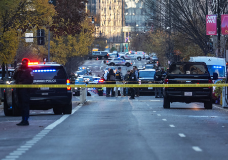 Названы две главные версии стрельбы около Белого дома