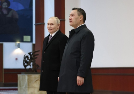 Путин прибыл на заседание ОДКБ в Бишкеке