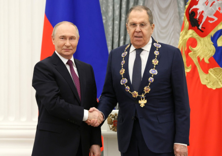 Путин оценил сообщения о том, что Лавров «попал в опалу»