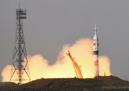 Старт корабля «Союз МС-28» попал в объектив космонавта Платонова с МКС