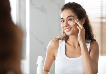 Косметолог дала важный совет по уходу за кожей зимой