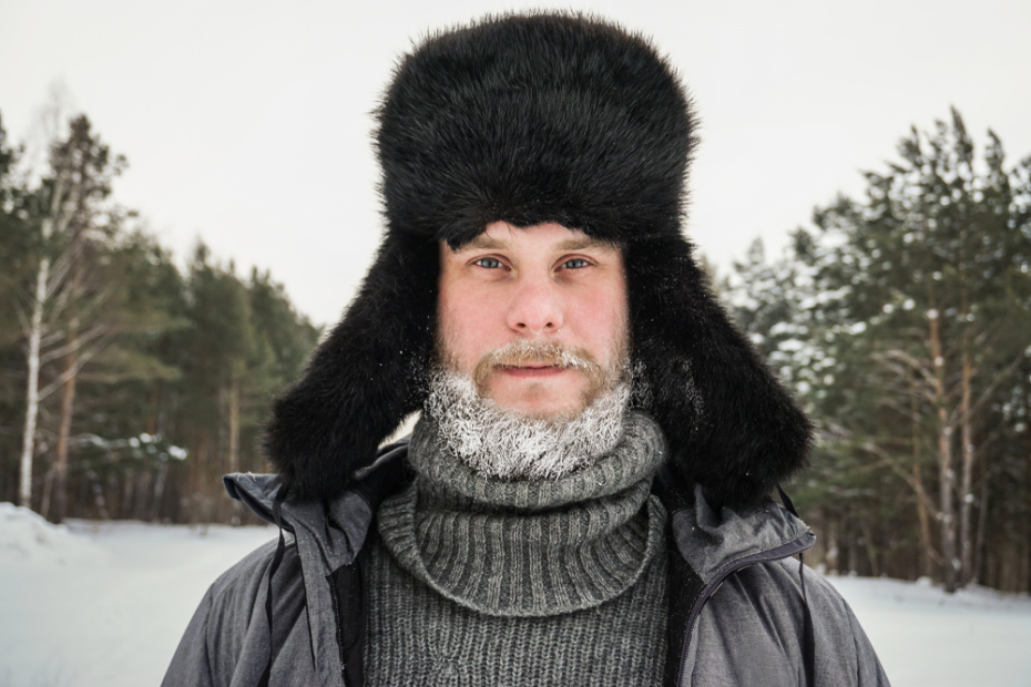 Тренды зимних шапок 2025–2026 для женщин, мужчин и детей