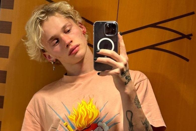 Даня Милохин