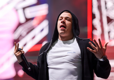 Macan появился в военкомате