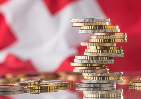 Богатейшая экономика мира сжалась на фоне пошлин Трампа