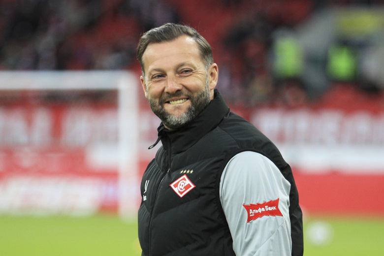 Вадим Романов