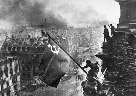 «Калассально!»: как Мединский преподал урок истории Врунгильде Каллас