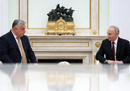 Лавров оценил переговоры Путина и Орбана