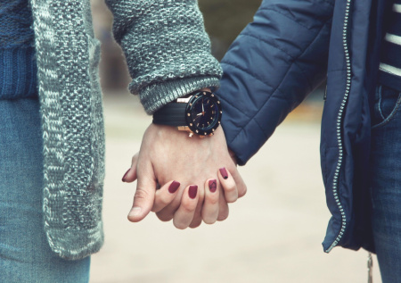 В РАН объяснили, почему зумеры отказываются от секса