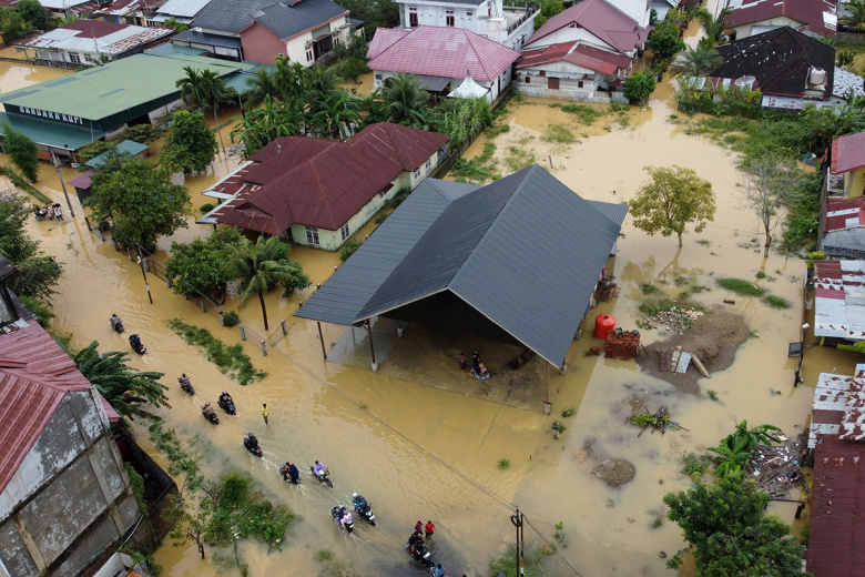 Наводнение в Индонезии