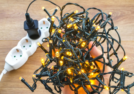 Адвокат раскрыл, когда гирлянда может обернуться штрафом