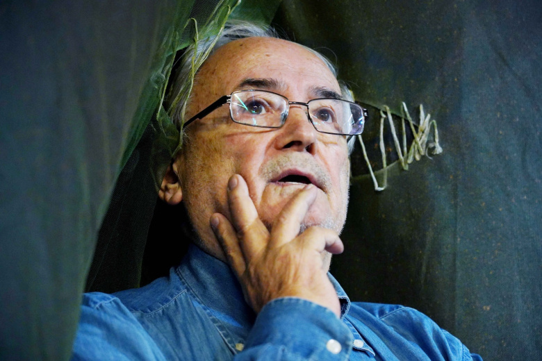 Всеволод Шиловский в спектакле «Не покидай меня» Московского театра-студии Всеволода Шиловского