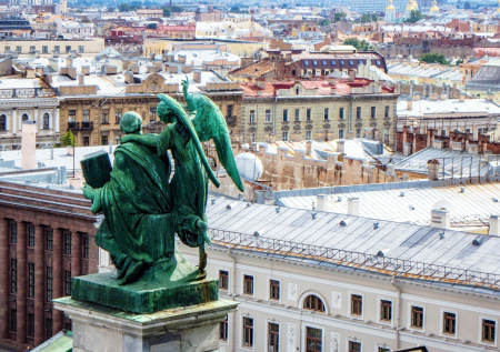 Доходы одного российского города выросли почти на 80 млрд рублей