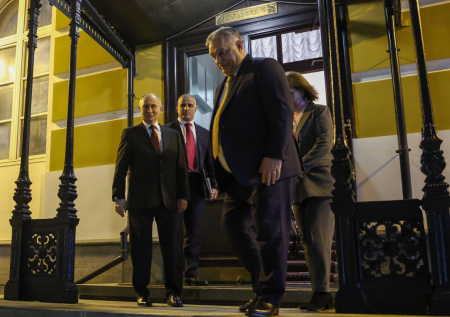 Раскрыто, почему Орбан мог выбрать ресторан «Живаго»