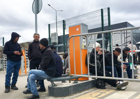 Конец «халявы» для мигрантов: какие законы вступают в силу с 1 декабря