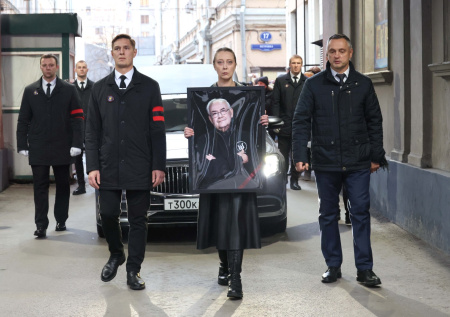 Стало известно, почему Шиловского похоронят не рядом с женой