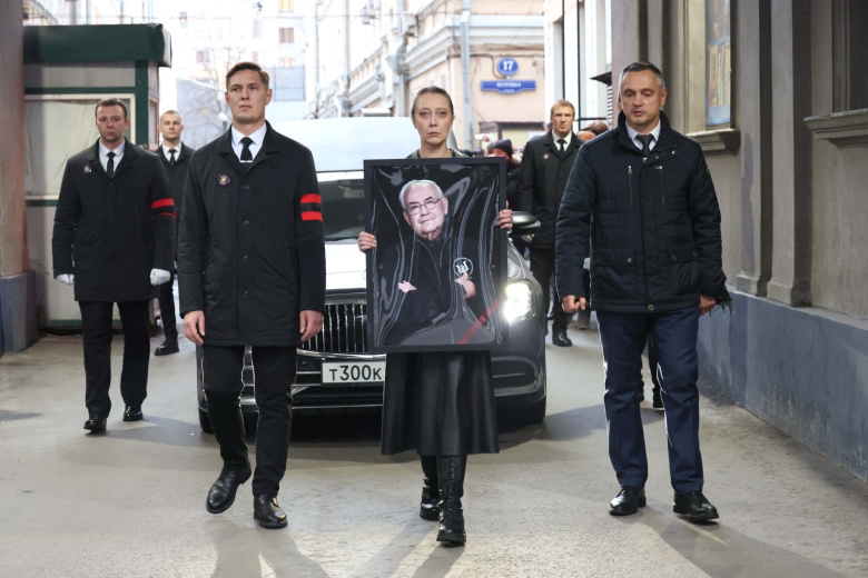 Церемония прощания с народным артистом Всеволодом Шиловским