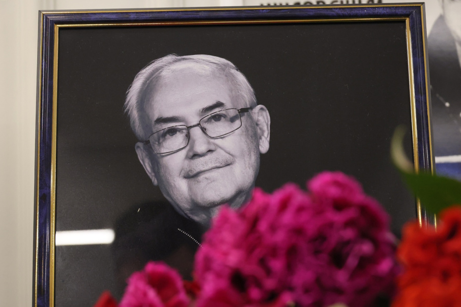 Церемония прощания с Всеволодом Шиловским Московском театре Всеволода Шиловского в Москве