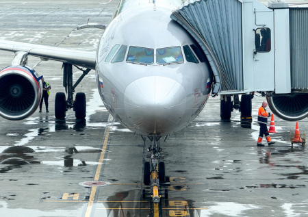 Краснодарский аэропорт прекратил принимать самолеты