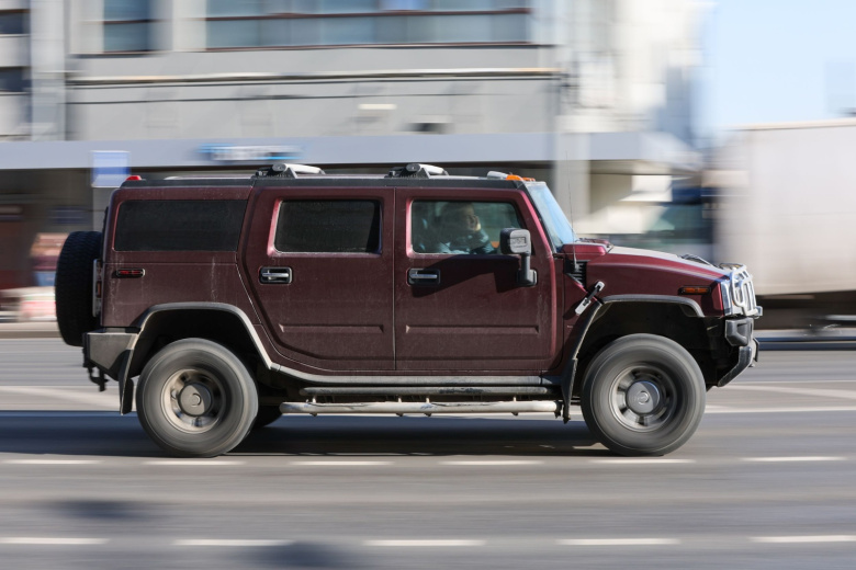 Автомобиль Hummer