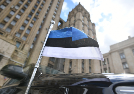 В Эстонии призвали Киев поумерить пыл в уничтожении судов