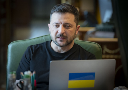 В Совфеде ждут «третьего акта» скандала с участием Зеленского