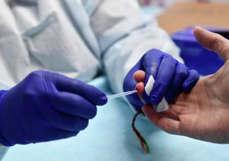 Эксперт ВОЗ ответил, почему в России увеличилось число зараженных ВИЧ