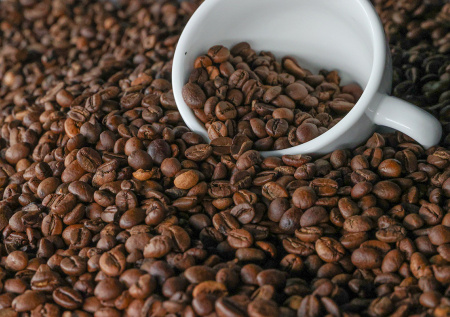 Цены на один вид кофе взлетели почти на треть