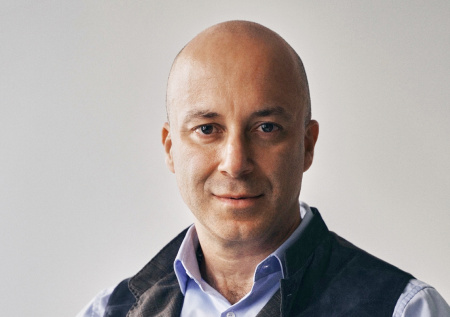 «Нас задушит фастфуд»: ресторатор о кафе на Патриках, санкциях и ИИ