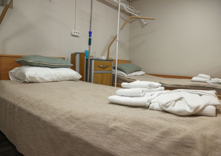 В российском регионе в больницах развернули дополнительные койки из-за ОРВИ