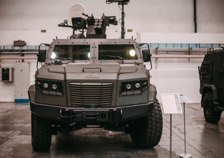 НАБУ расследует хищение $34 млн при контрактах на бронеавтомобили для ВСУ