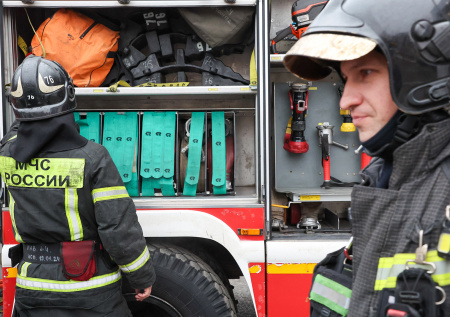 Атака ВСУ привела к пожару на объектах ТЭК в российском регионе